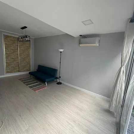 Semesterbostad Apartamento T2 Com Terraco A 100 Metros Da Praia Carvoeiro (Lagoa)